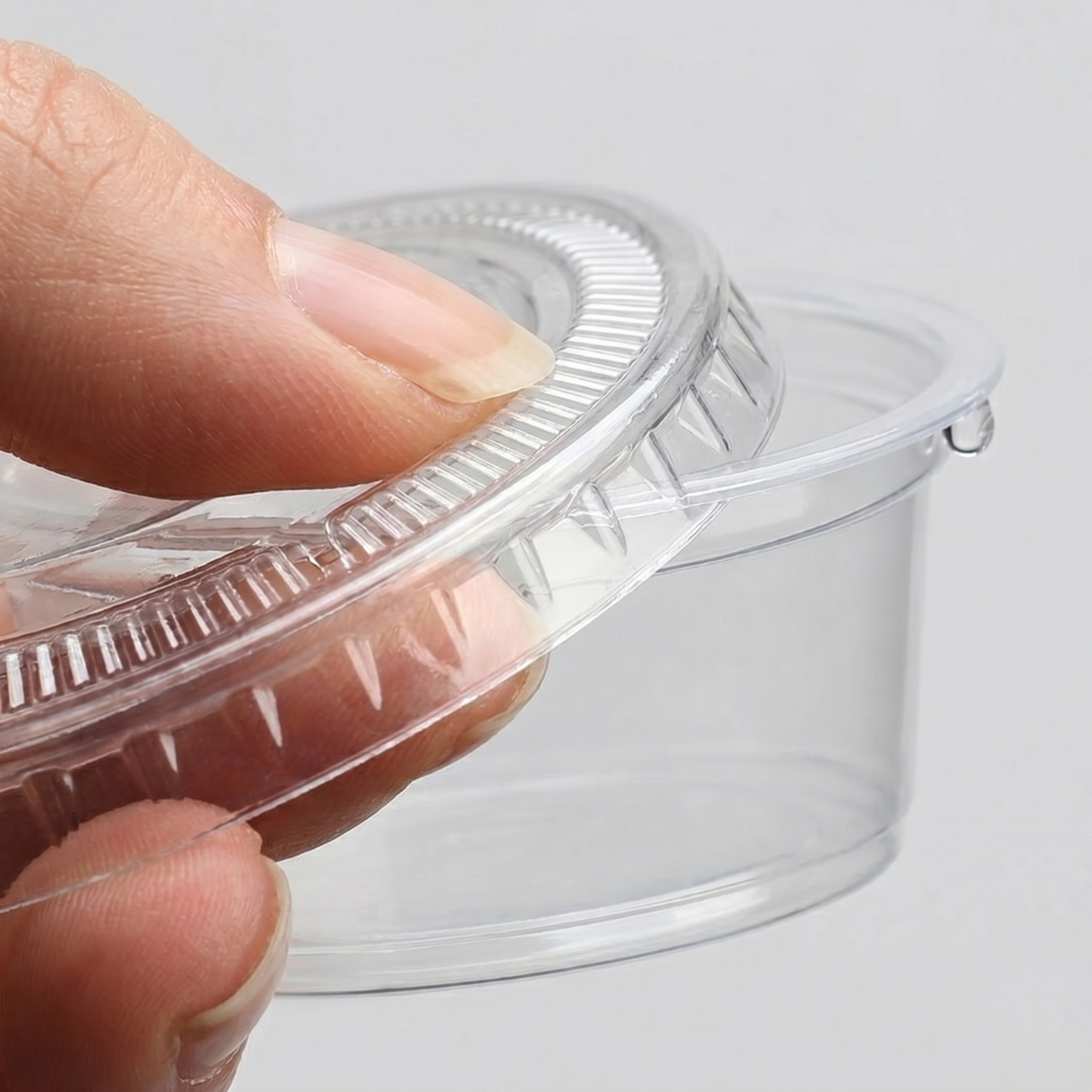 1oz Sauce Cups with Lids