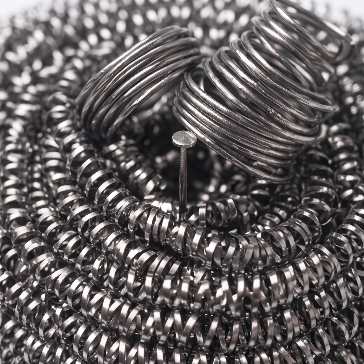 Tulip W90 Silver Scourers – silver scourers in use in catering kitchen sink – heavy duty scouring – GSL Wholesaler